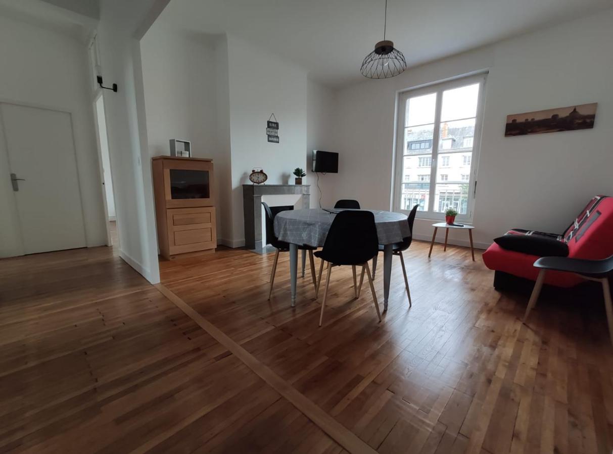 Appartement 1-6 Pers Situe Entre Les Ponts Saumur Εξωτερικό φωτογραφία